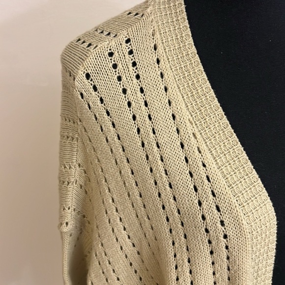 The Avenue Open Front Plus Size Cardigan, Sz. 18/20. - Picture 3 of 7